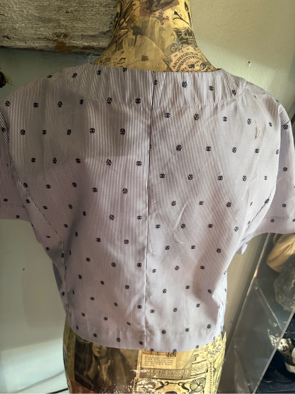 CHANEL Light Blue & White Striped Cropped Jacket with CC Clasp 24 P - Picture 3 of 9